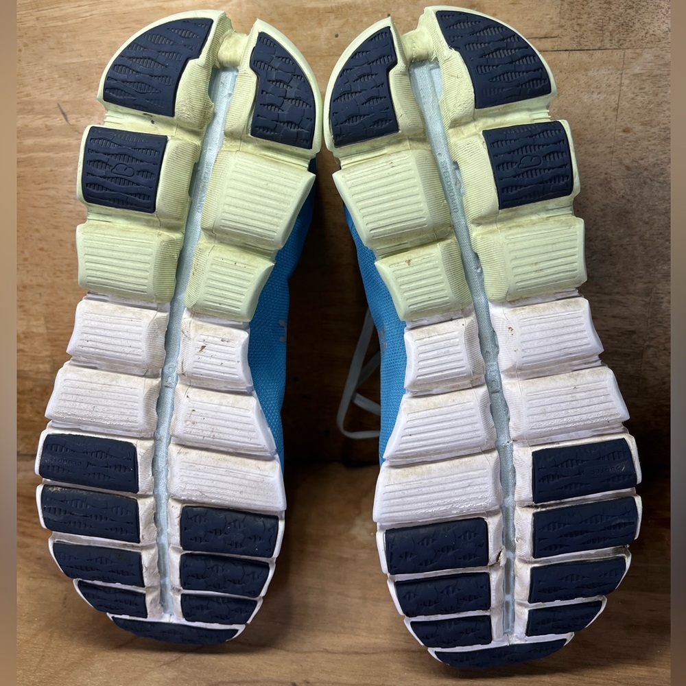 On CloudFlow 3.0 Womens Size 8.5 Running Shoes Sneakers Niagara Meadow - Picture 8 of 12